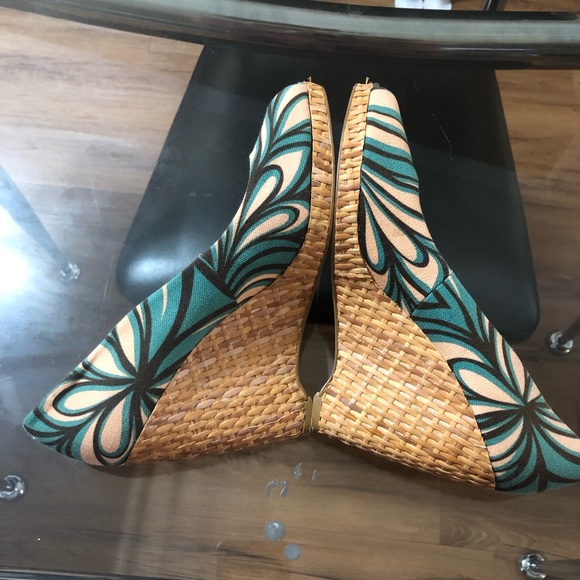 Nine West Wedge - Picture 5 of 8